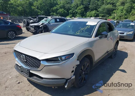 2024 Mazda Cx-30 2.5 S Select Sport z USA, uszkodzony, nr VIN 3MVDMBBMXRM618677